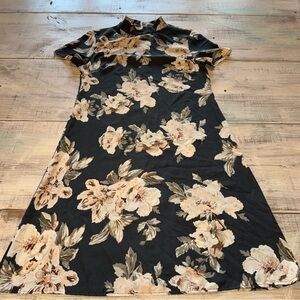 PINK AND SOPHIE MIDI DRESS SIZE SMALL. HIGH‎ NECK COLLAR.